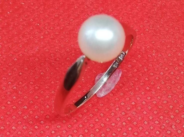 Ringe: Edler Perlenring aus 18 Karat Gold – Neu (gemäss Beschreibung) aus Unterägeri von Altgoldschmuck 2