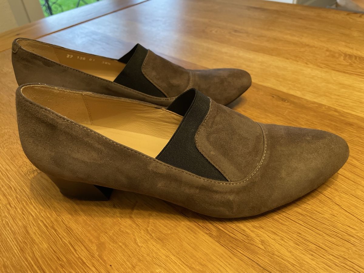 Lloyd Scarpe da donna: Top Damen LLOYD Marken Schuhe - GR.. 38.5 – Usato da Gränichen venduto da Kona06 3