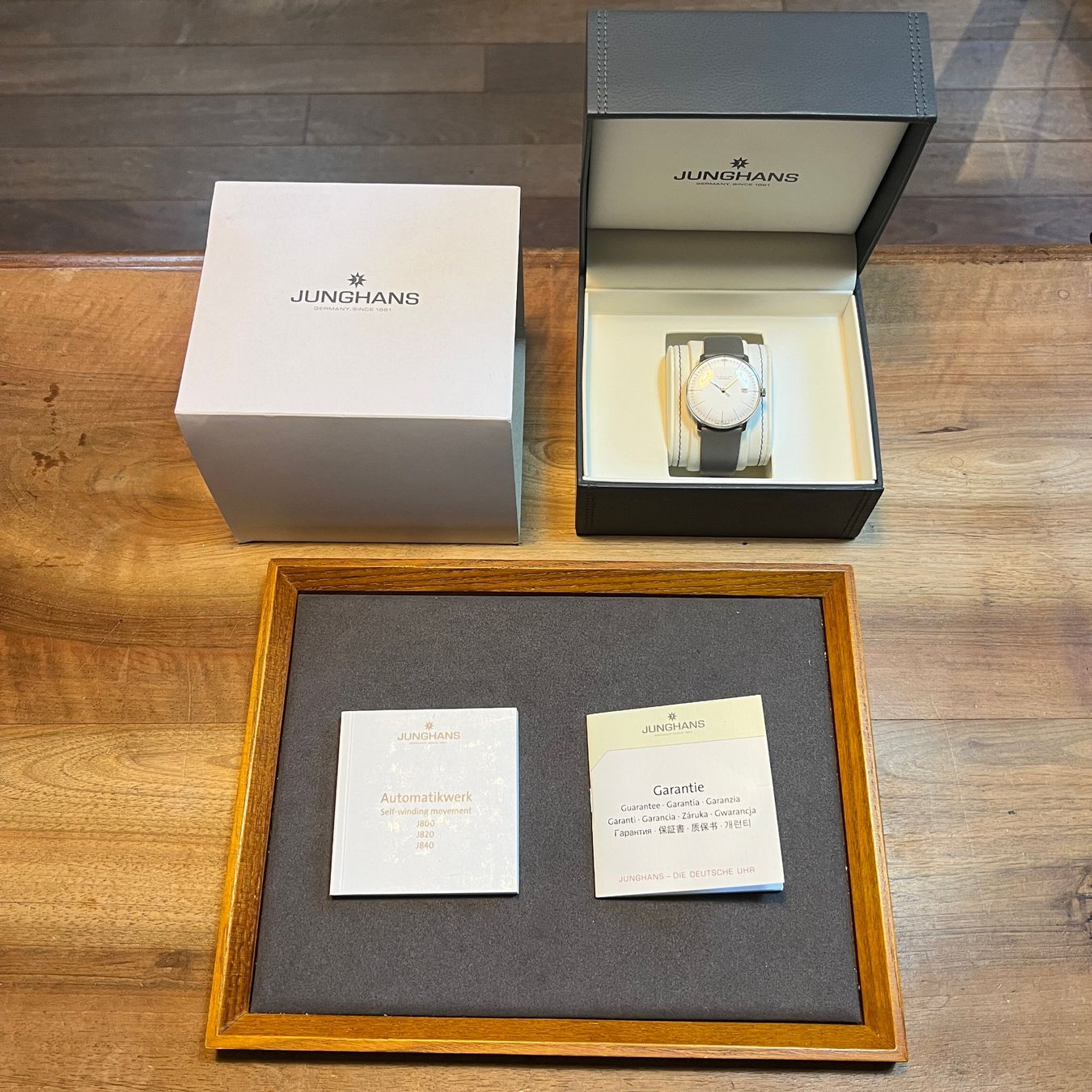 Junghans Montres: Junghans Max Bill Automatic Full Set 027/4002.48 – D'occasion à Carouge GE par Watchaser 9