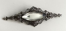 Filigrane Vintage-Stil Brosche mit weißem Stein