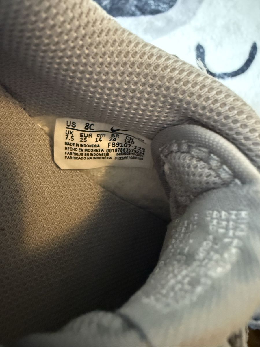 Nike Scarpe per ragazzi: Nike Dunk Low – Grösse 25 – Usato da Basel venduto da car_l7yd 2