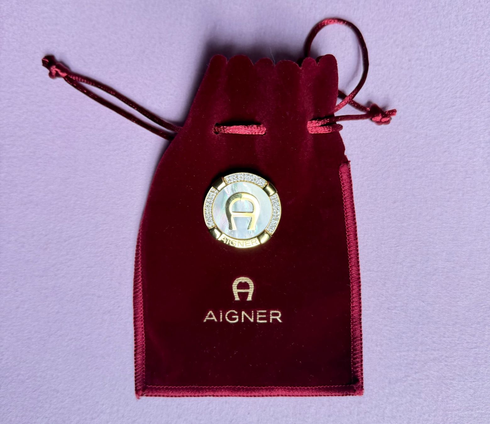 Spille & Fermagli: AIGNER FASHION BROOCH – Nuovo (secondo la descrizione) da Montreux venduto da Ausoni
