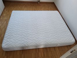 Praktisch neue Matratze 160x200