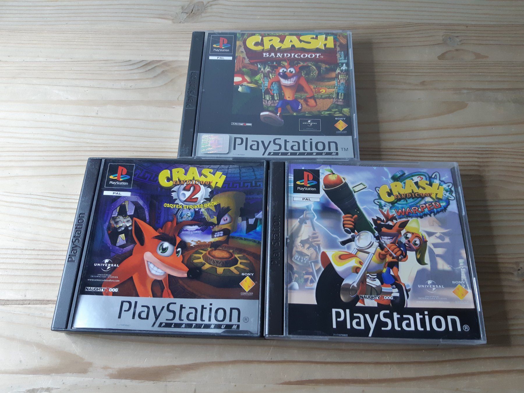 Sony Spiele: Crash Bandicoot Set: 1 + II 2 Cortex Strikes Back + 3 Warped – Gebraucht aus Welschenrohr von