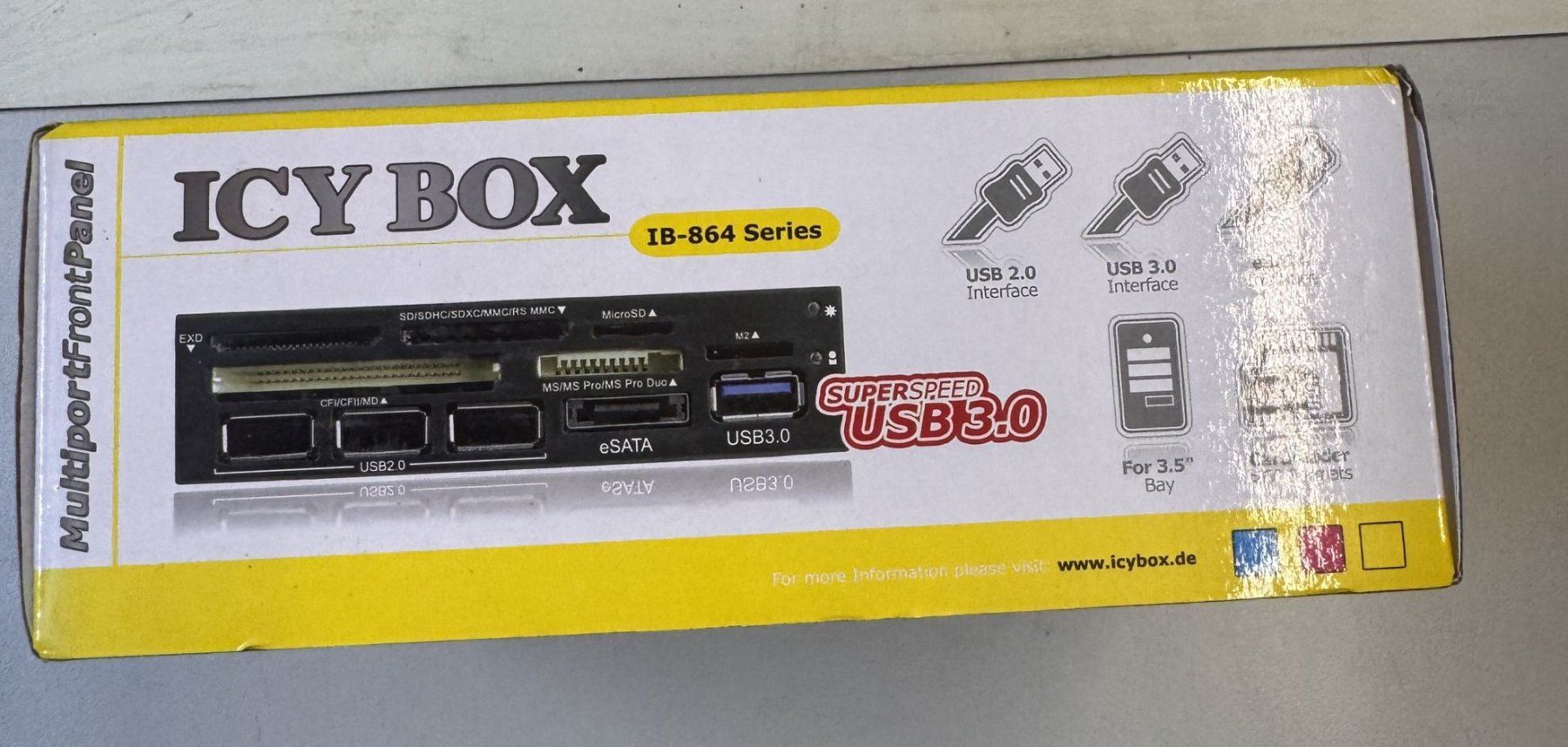 Componenti elettronici: ICY BOX IB-864-B Multiport Frontpanel USB 3.0 Cardreader – Nuovo e nell'imballaggio originale da Roggliswil venduto da wipix 3