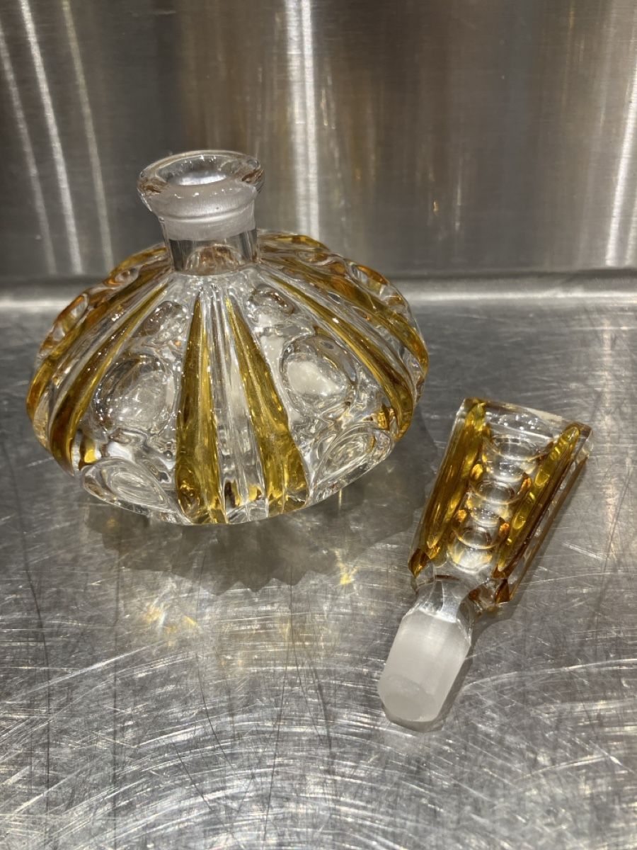 Flaconi: Flacons Vintage crystal Ambré Parfum Coiffeuse – Usato da La Neuveville venduto da Canelle4 1