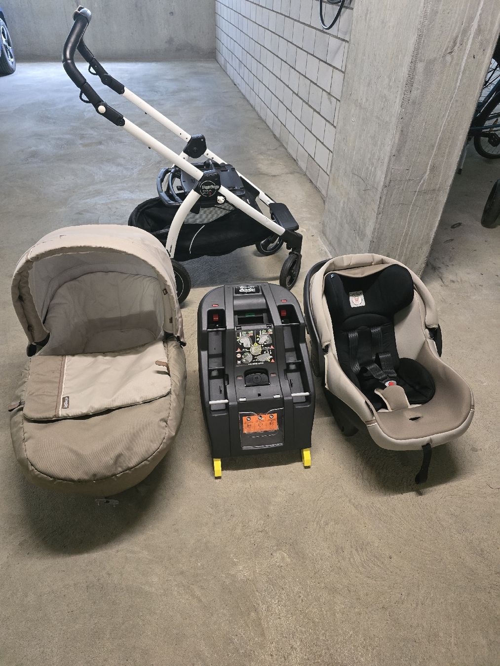 Peg Perego Carrozzine: PegPerego – Usato da Frauenkappelen venduto da yasin92