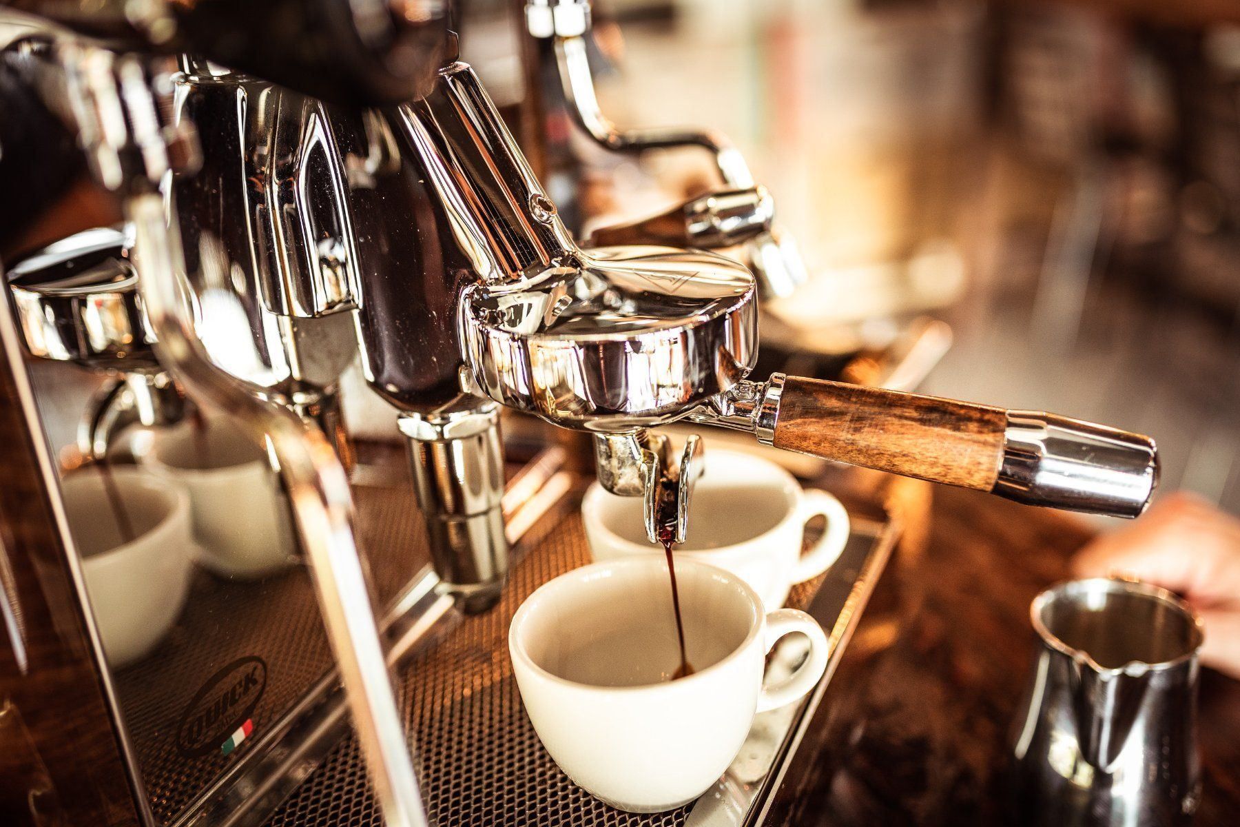 Cibi & Specialità: Berg der Seelen Espresso from Nepal – Nuovo e nell'imballaggio originale da Doppleschwand venduto da Kaffee-Sommelier 4