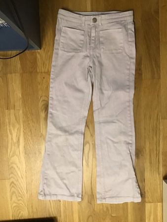 Coole Mädchen Jeans Hose, Gr. 128/135 Lila.