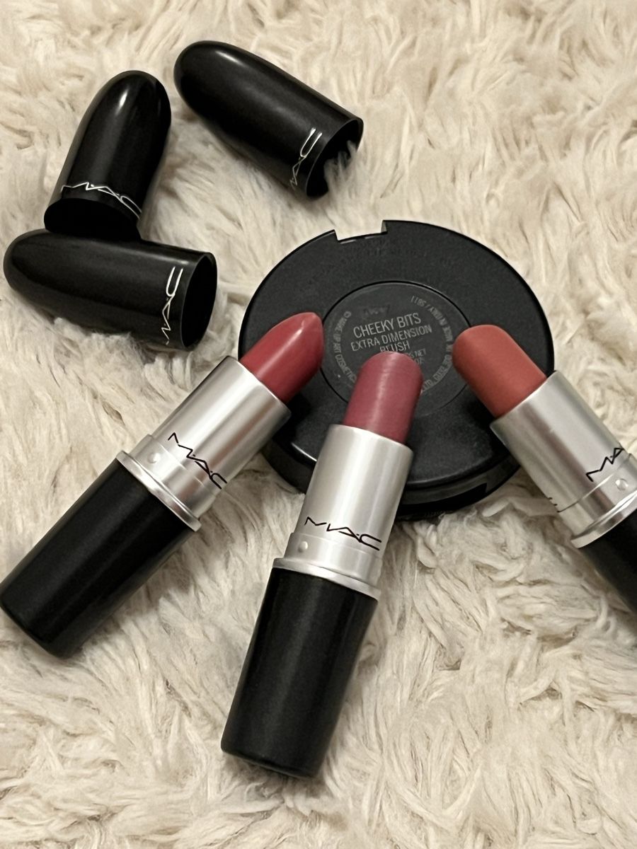 Mac Cosmetics Make-up: 4er Make-up Set 💄 MAC Lippenstifte + Blush – Gebraucht aus Basel von beyzaerdo 3