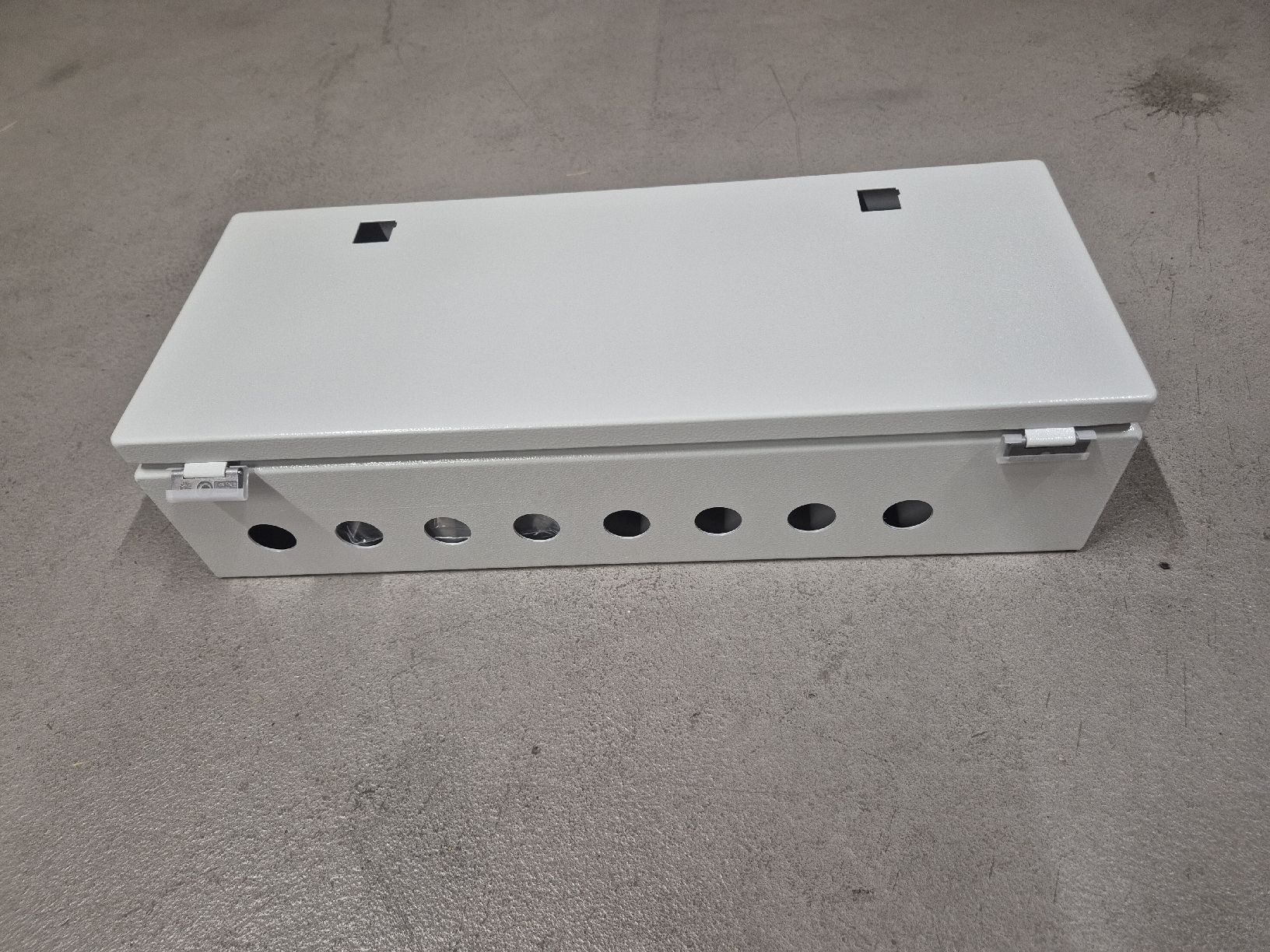 Alimentazione elettrica: Rittal E-Box KX1557.000 Robuster Elektro Verteilerkasten – Nuovo (secondo la descrizione) da Thalwil venduto da Moritz.A 1