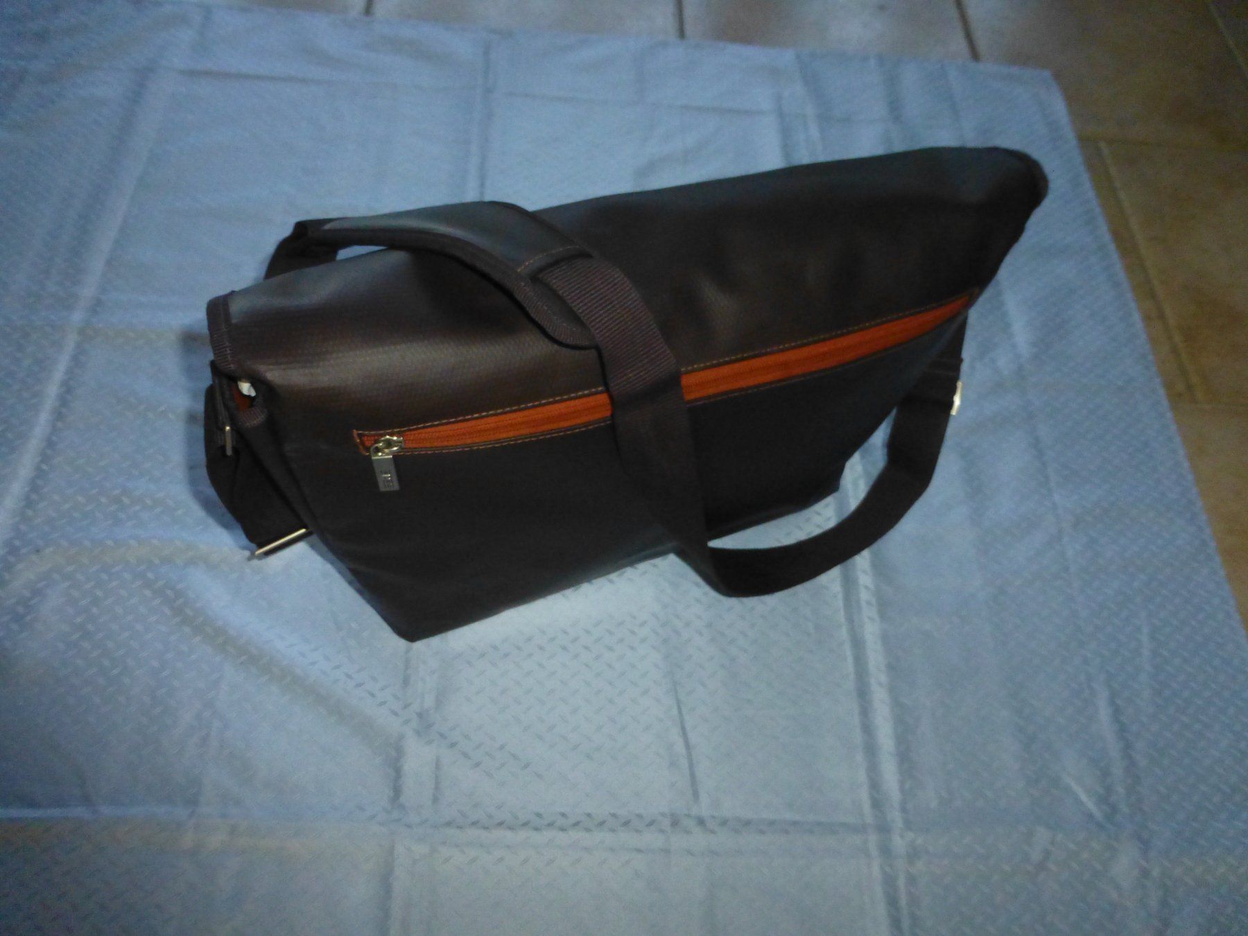 Bree Borse: Tasche von Bree – Usato da Würenlingen venduto da drago56 2