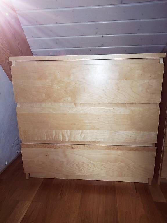 Cassettiere: Commode Ikea Malm bouleau 3 tiroirs  – Usato da FRIBOURG venduto da bigpolarbears