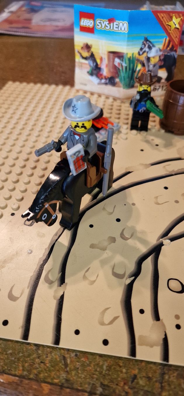 Lego Kit di costruzioni: LEGO Western Set 6712 Sheriff Showdown – Usato da Roggliswil venduto da Bluro90 2