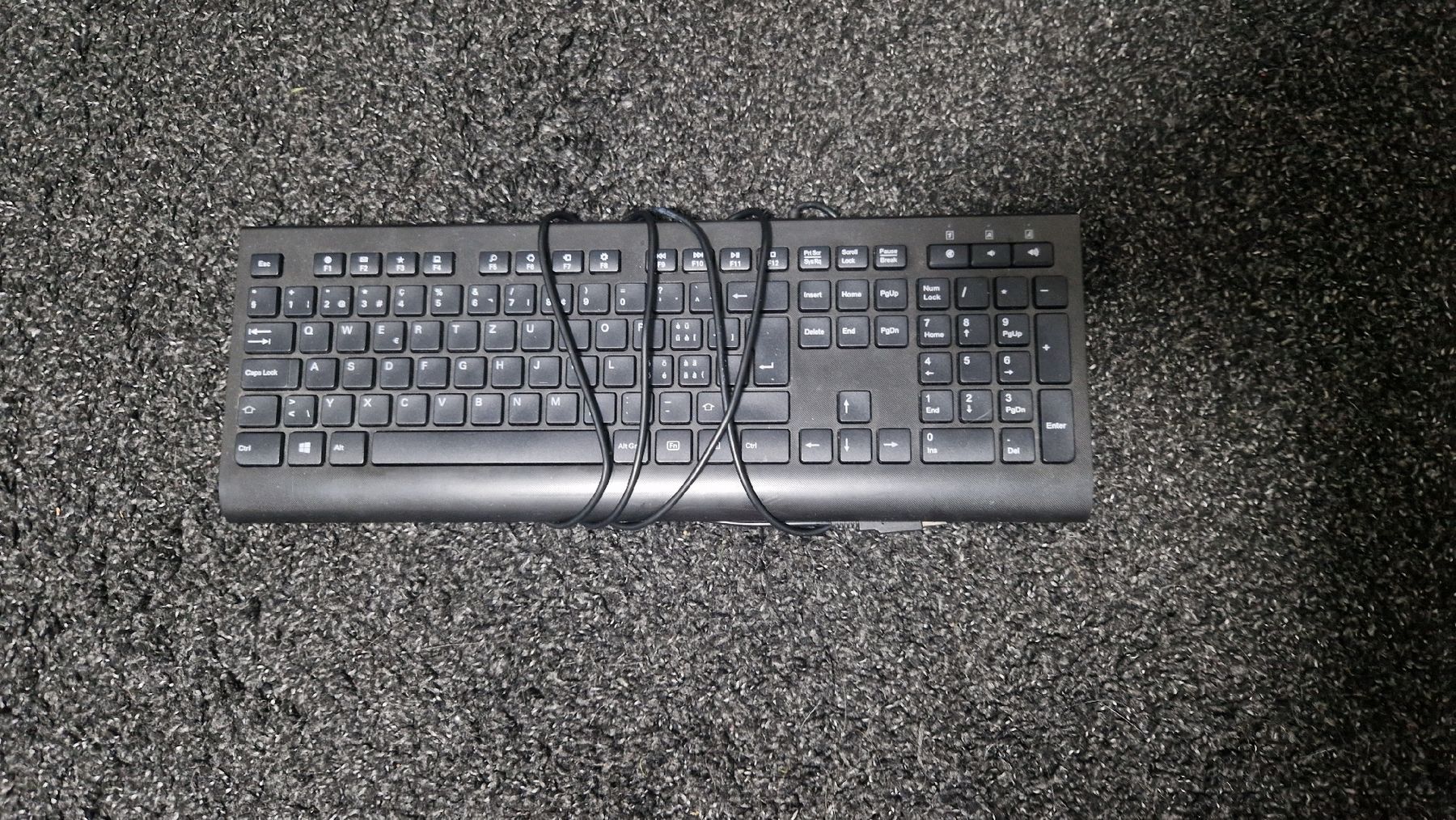 Tastiere: Tastatur – Usato da Au ZH venduto da Raph__02
