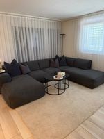 Gemütliches Ecksofa in Anthrazit