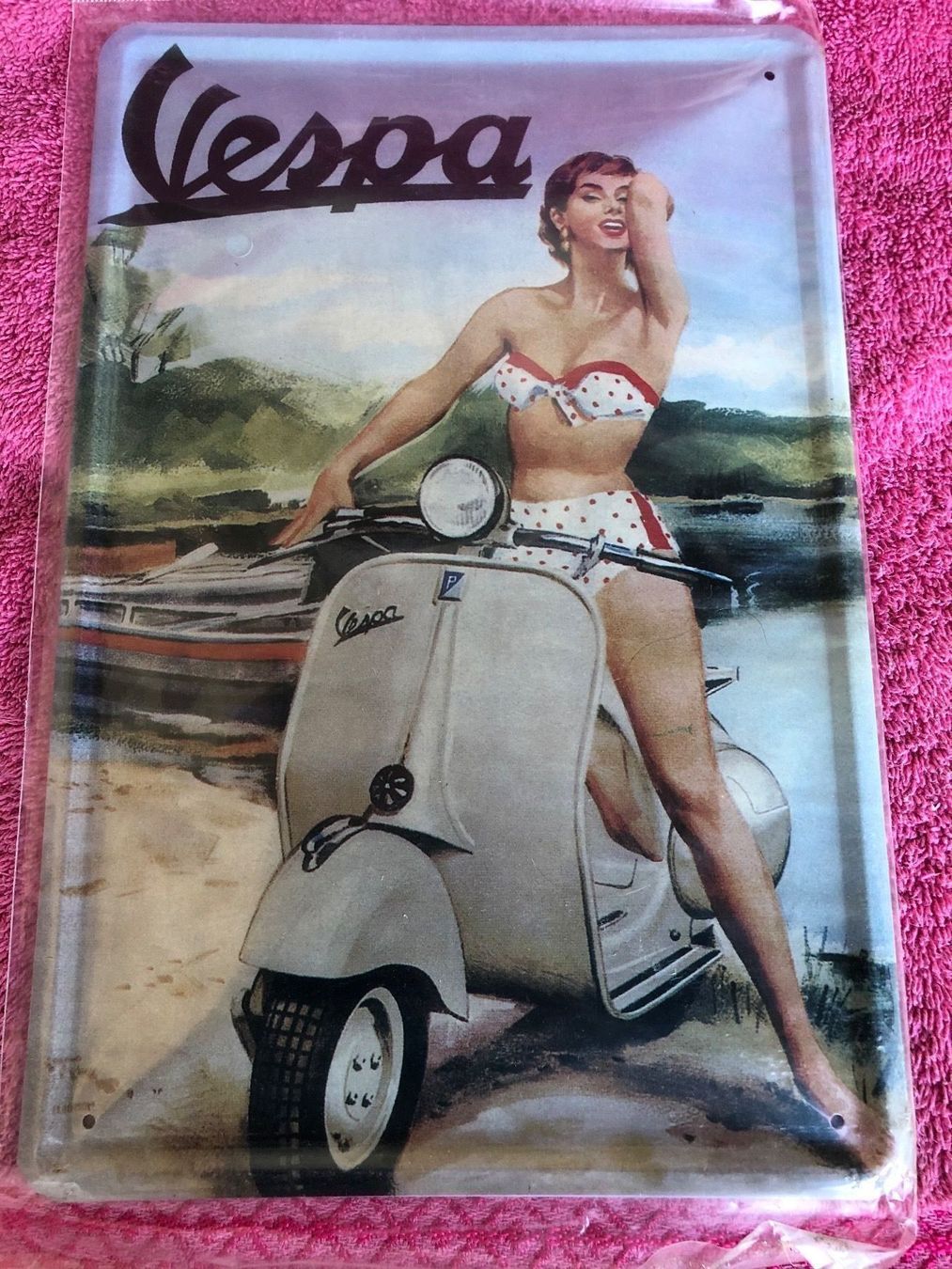 Insegne: Vespa Piaggio italia pin up roller – Nuovo (secondo la descrizione) da Reinach AG venduto da rares75