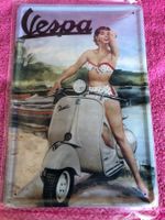 Vespa Piaggio italia pin up roller
