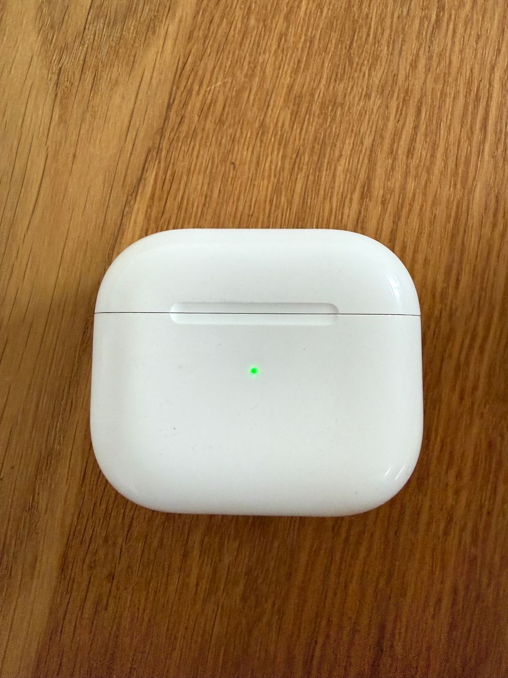 Apple Kopfhörer: APPLE AirPods 3 Charging Case – Gebraucht aus Lausanne von Nine1982 4