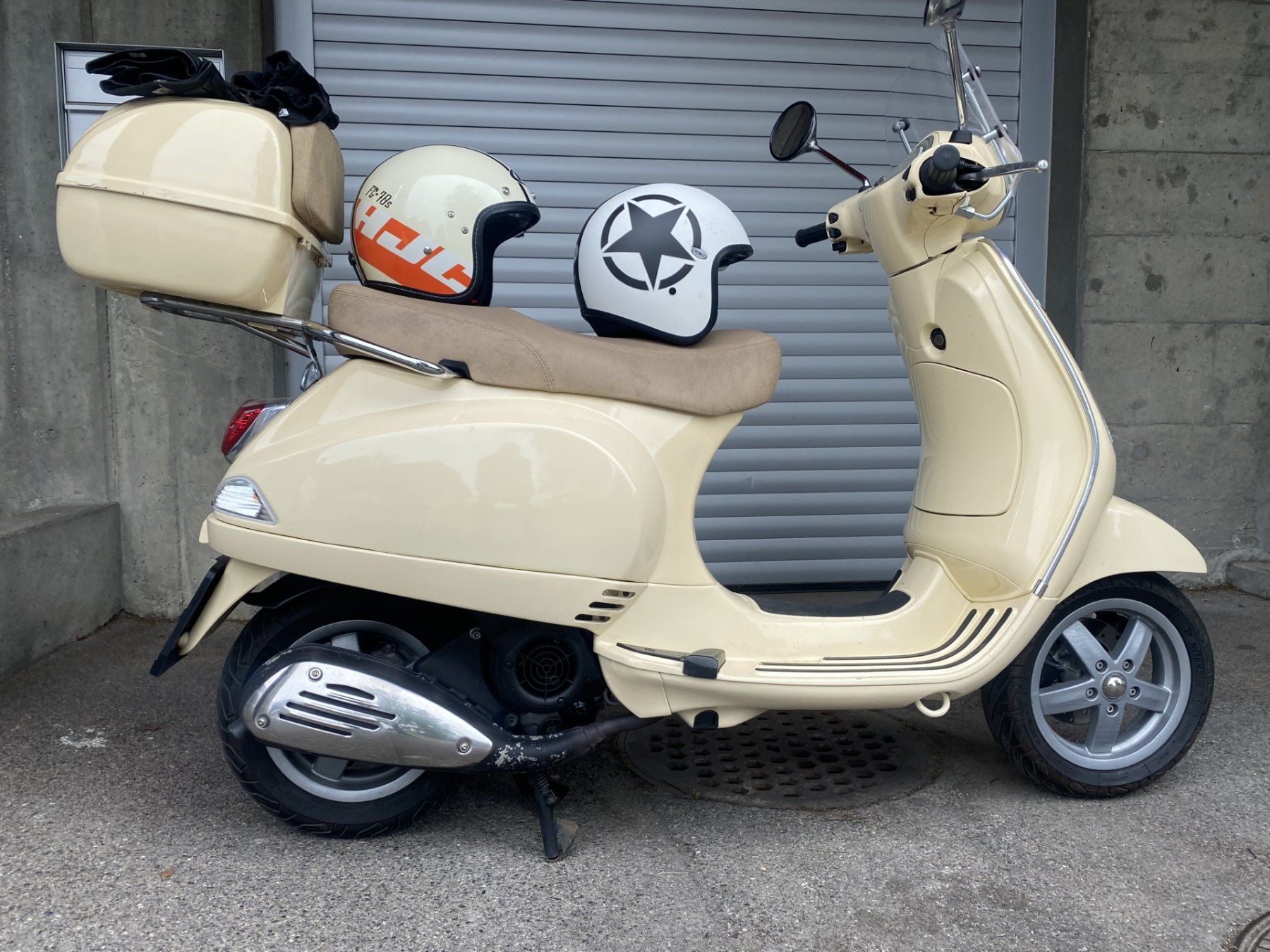 Vespa Scooter: VespaLX 125 – Usato da Bolligen venduto da han_2s8w 1