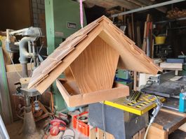 Vogelhäuschen aus Holz