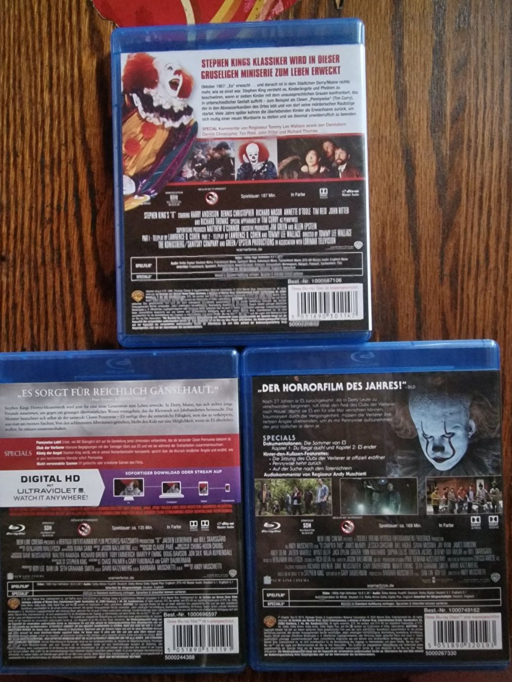 Tutti i DVDs: Stephen Kings ES Trilogie Blu-ray Filmpaket – Usato da wünnewil venduto da mar_f2z8 1
