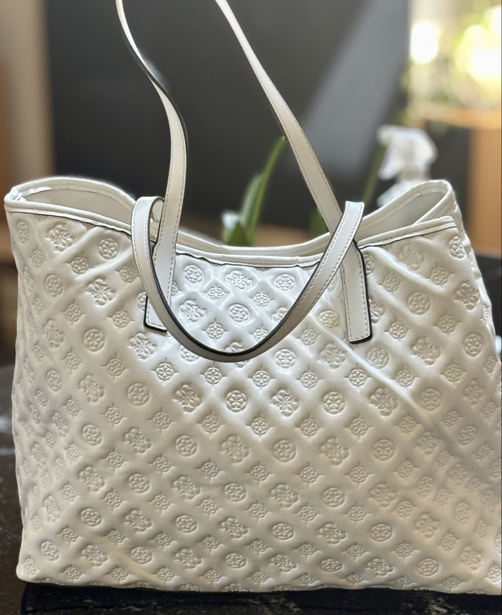 Guess Sacs femmes: Sac GUESS – Neuf (Voir description) à Porrentruy par Zamourette 1