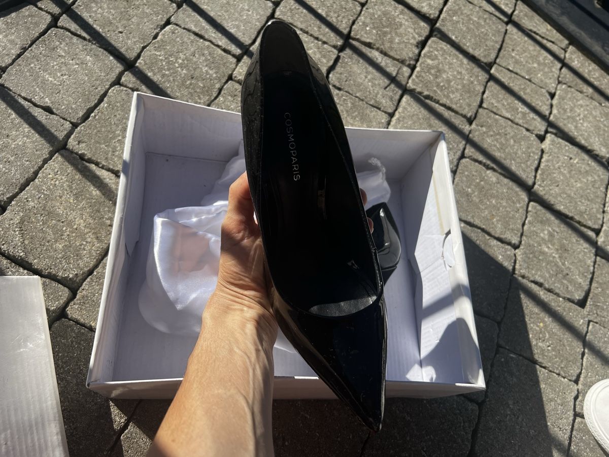 Scarpe da donna: Cosmo Paris stilettos 37 – Nuovo (secondo la descrizione) da Stäfa venduto da bambinas 1