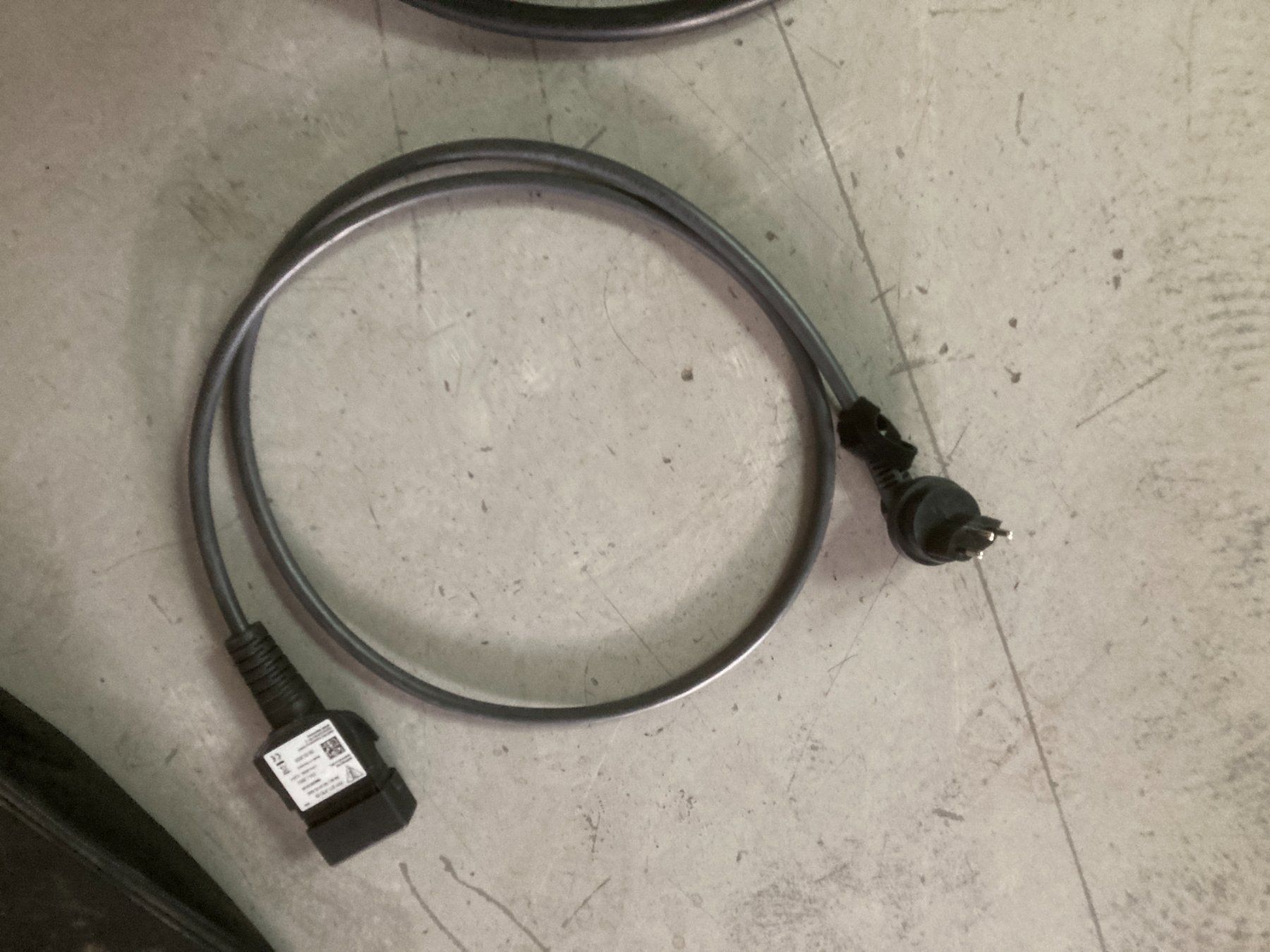 Mennekes Batterie-Ladegeräte: Audi e-tron Ladekabel mit CEE Stecker und Tasche Type 2 – Gebraucht aus Cham von WB2223 4