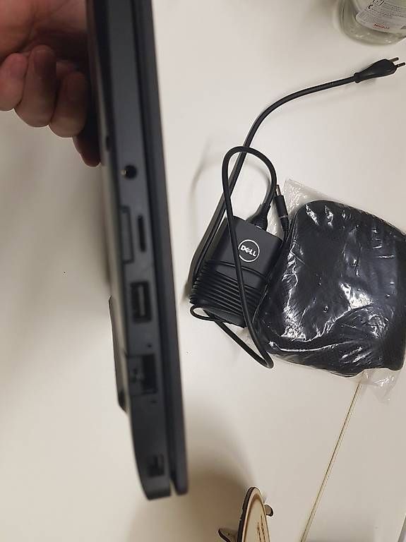 Notebook: Dell Latitude  7480 – Usato da Winterthur venduto da Remoremo 3