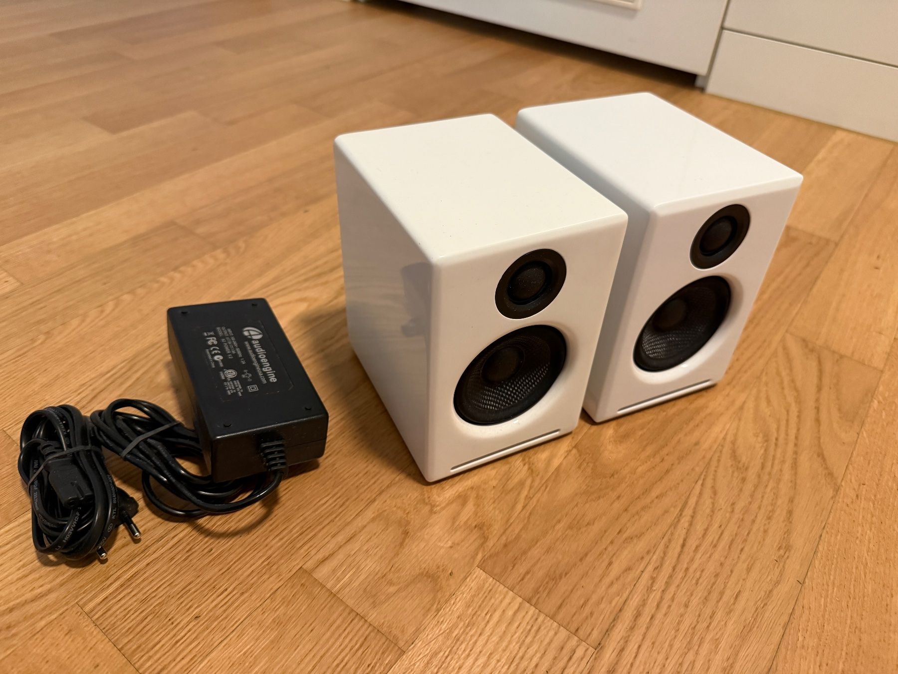 Audioengine Haut-parleurs: Audioengine A2 aktive Lautsprecher weiss – D'occasion à Zürich par ChrWal