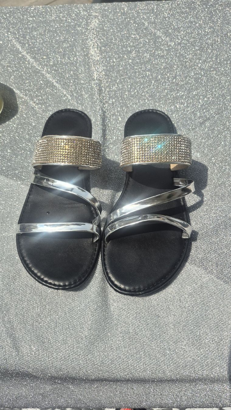 Chaussures femmes: Sandali donna argento e strass tg 37 – D'occasion à Giubiasco par Stefaniav 4