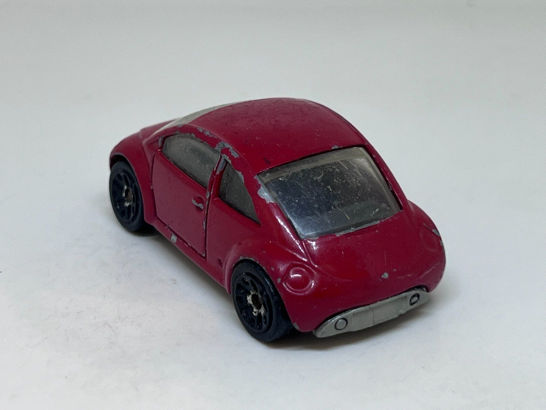 Matchbox Modellini d'auto: Matchbox Volkswagen Concept 1 #792 – Usato da Wildegg venduto da LaaBoutique 2