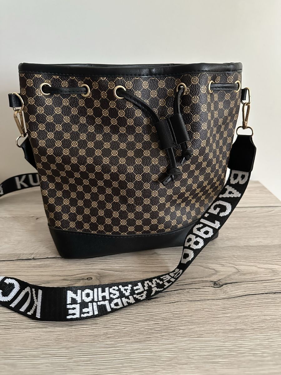 Sacs femmes: Beutel Tasche – Neuf (Voir description) à Dänikon ZH par oliveira_4 3