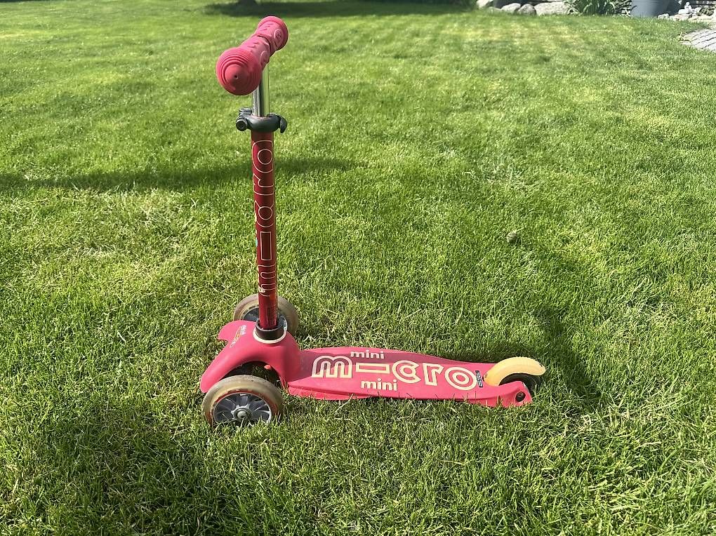 Kickboard: Mirco Mobility Kickboard mit Sitz – Usato da Hittnau venduto da m.g87