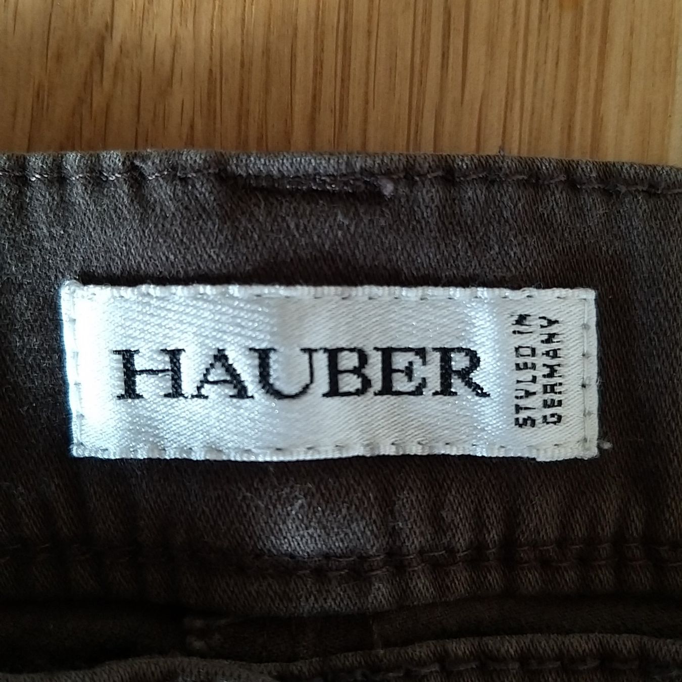 Pantaloni: Pantalon Hauber – Usato da Onnens VD venduto da Bleuet06 2