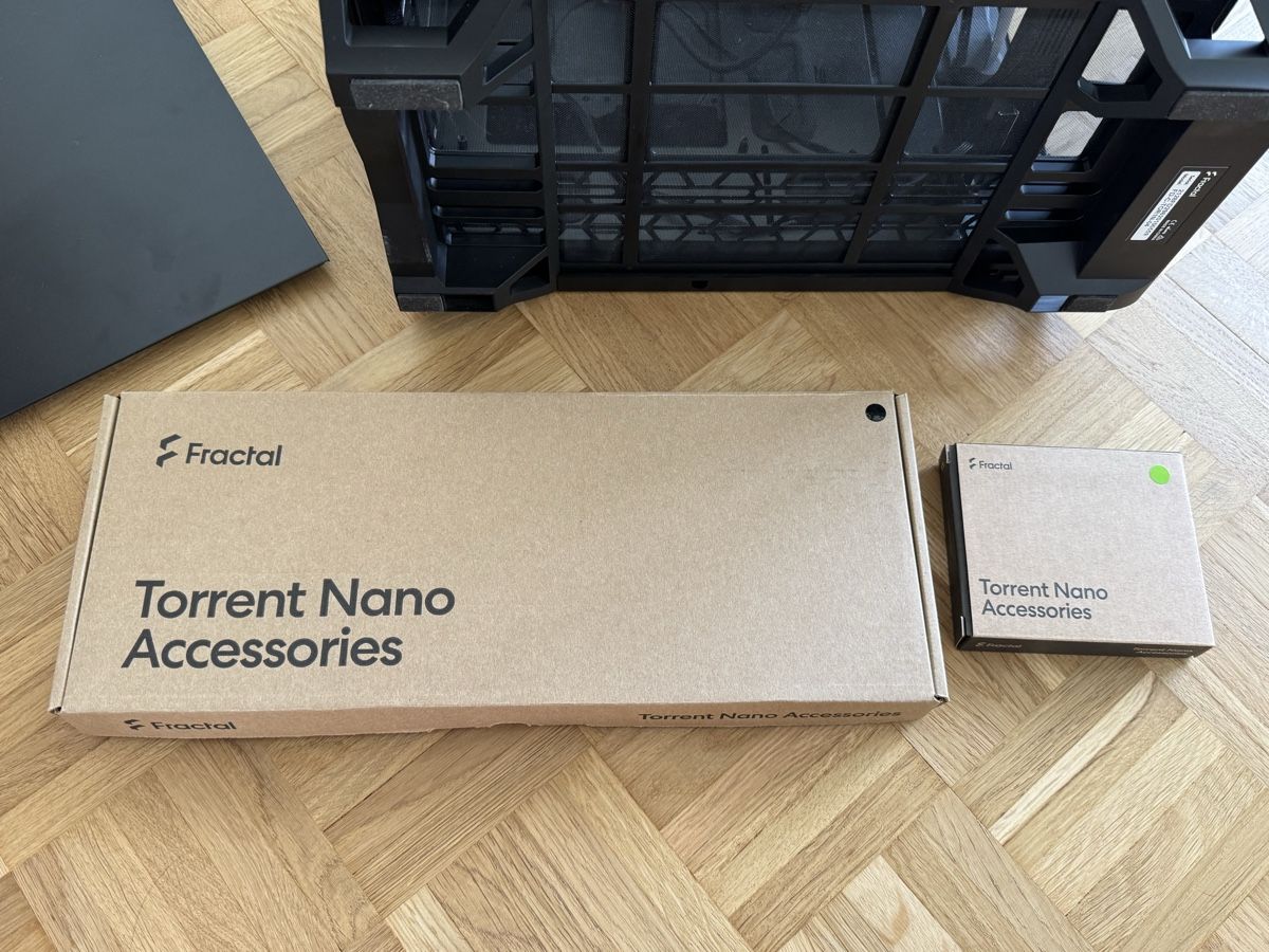 Fractal Custodie: Fractal Torrent Nano ITX case – Usato da Oberrieden venduto da pio_d2vx 6