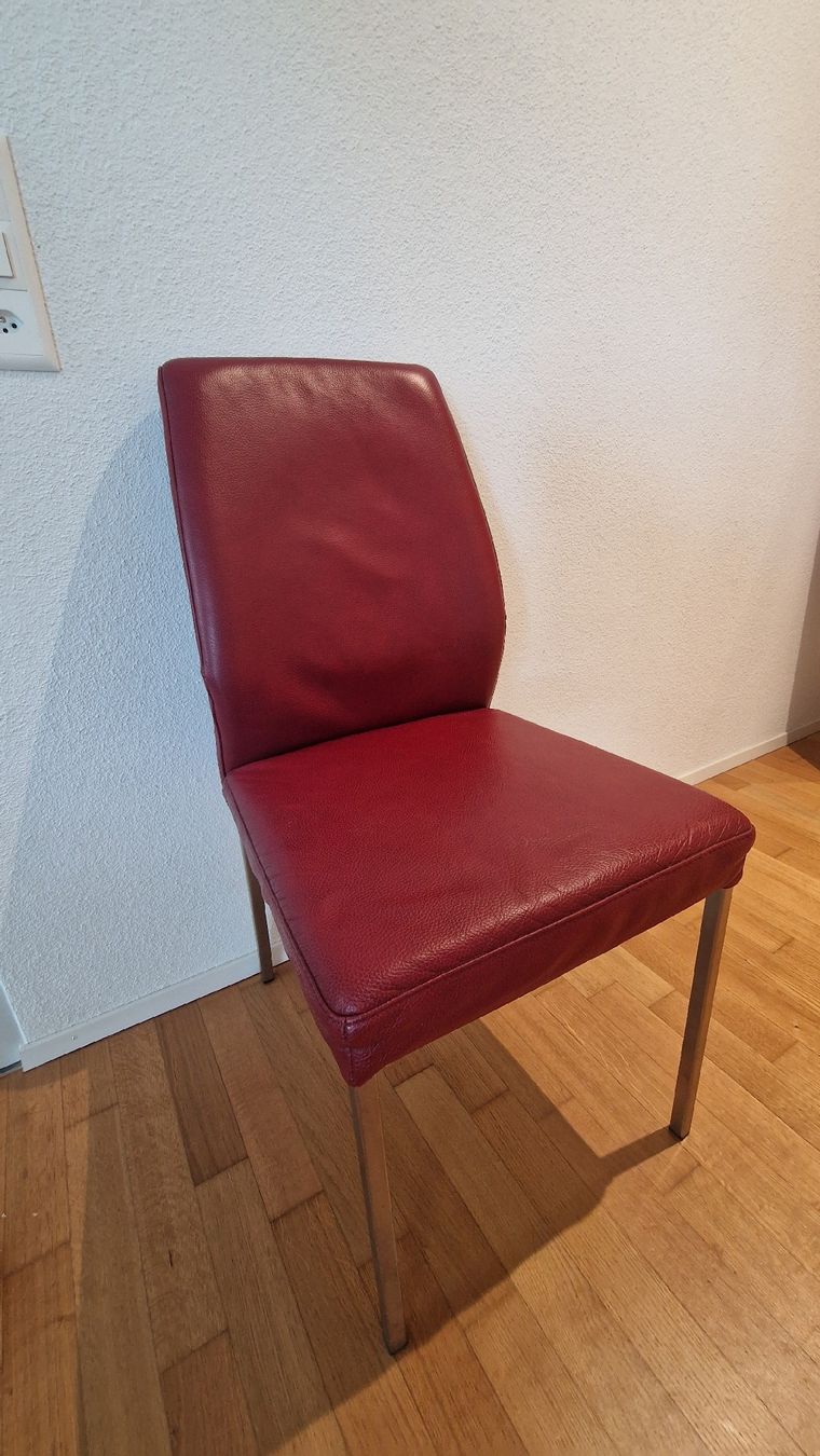 Chaises: Leder Sitzbank und Stühle – D'occasion à Sisseln AG par Andreas.Wa 2