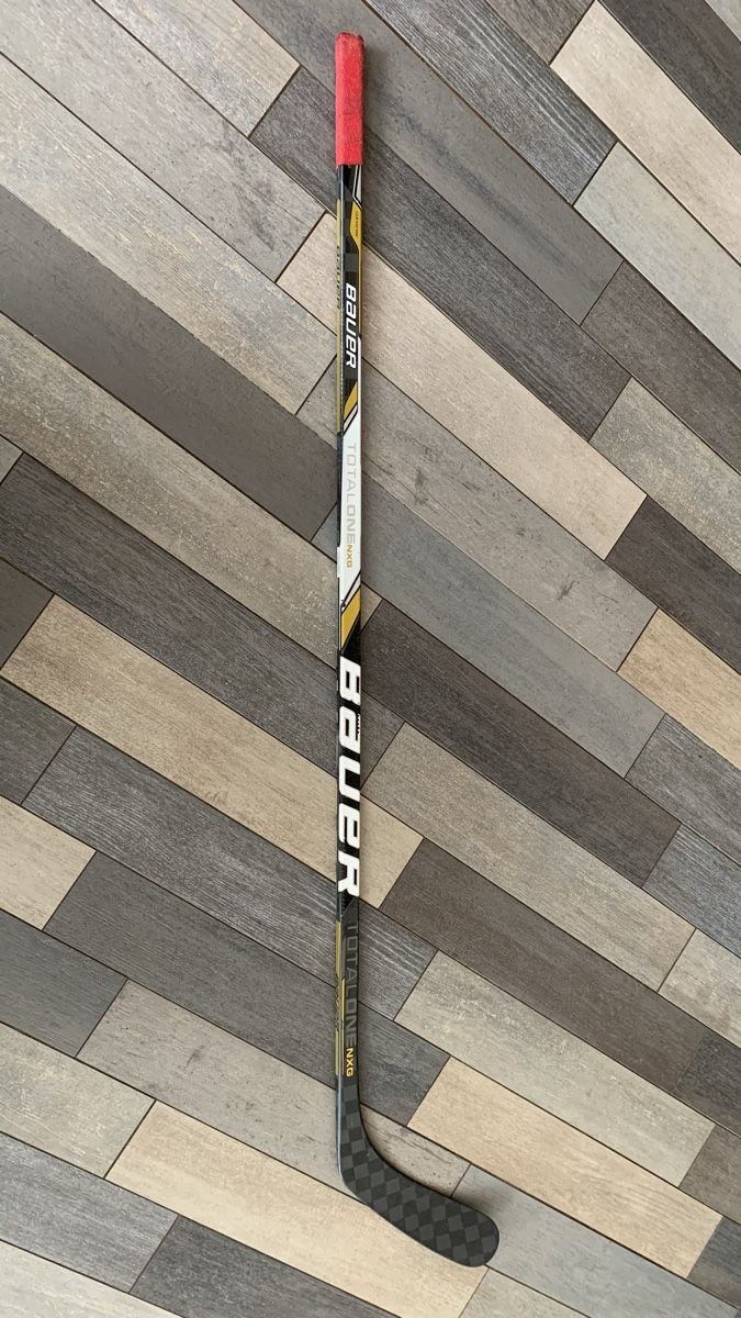 Bauer Bastoni & Pale: Eishockey Stock Bauer TotalOne NXG – Usato da Waldenburg venduto da Nina2125