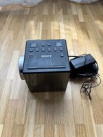 Radio-réveil projecteur SONY ICF-C218