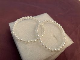 Modeschmuck, 2 Kunstperlen Armbänder, dehnbar, weiss, NEU