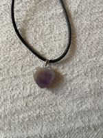 Halskette mit violetten Herz Anhänger
