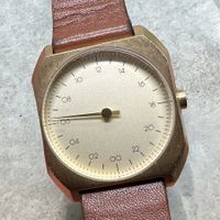 Montre SLOW Jo 18 cuir marron foncé boîtier doré cadran doré