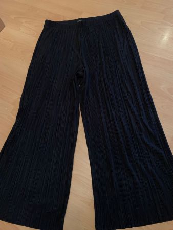 Pantalon noir large t. XL Chicorée
