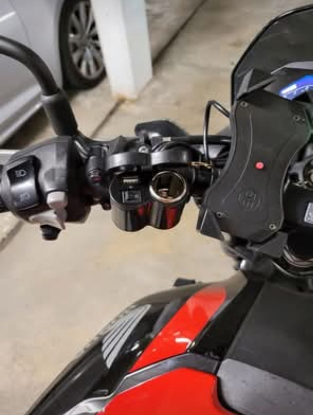 Honda Strada: Honda NC750SA – Usato da Rotkreuz venduto da NextChance 5