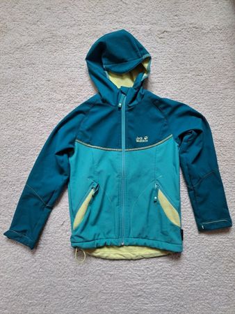 Softshell Jacke von Jack Wolfskin Gr. 140