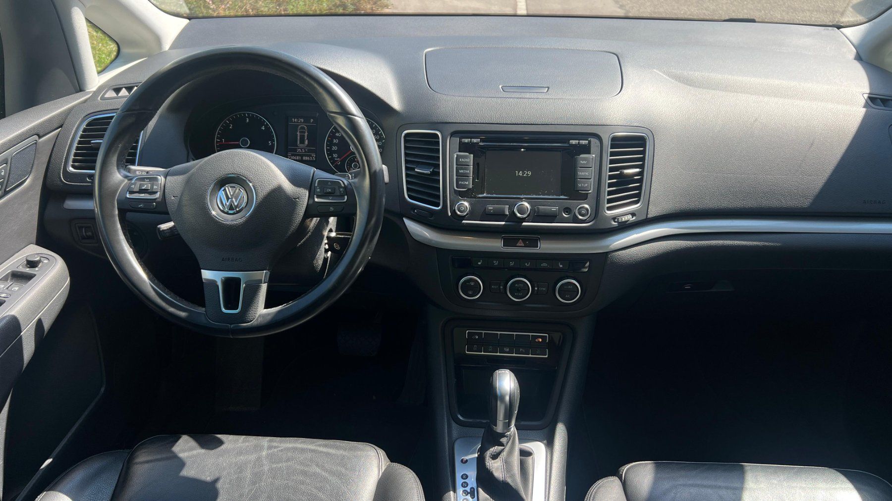 VW Automobili: VW Sharan 2.0 BMT – Usato da Zeiningen venduto da osm61 5