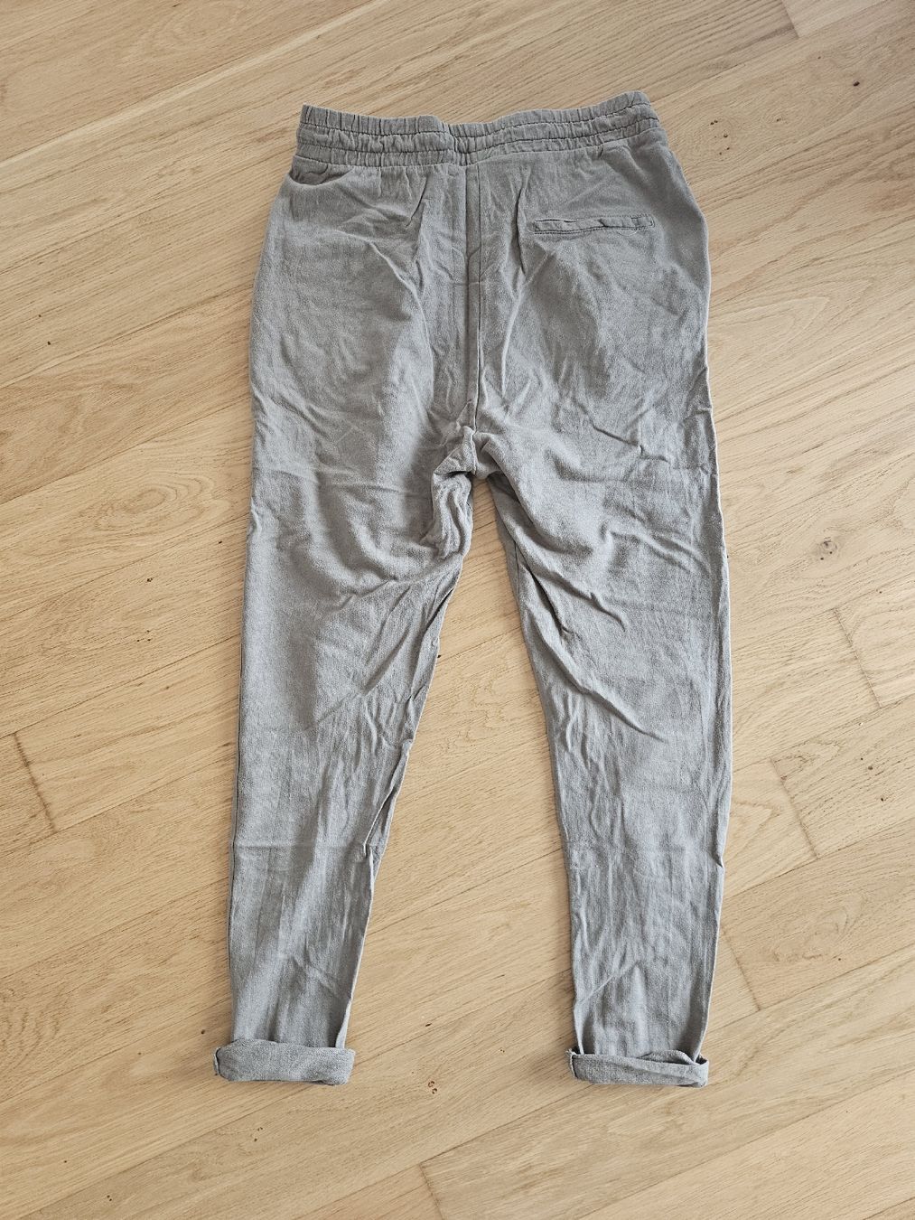 Zara Hosen: Zara Hose, Grösse S, Khaki - Grösse S, für den Sommer! – Gebraucht aus Abtwil AG von Ayline.a8 2