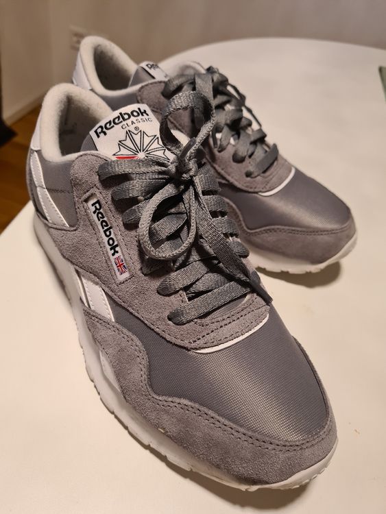 Sneaker Reebok CLASSIC 40 (Gebraucht) in Amriswil für CHF 16 – mit ...