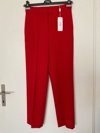 AKRIS Punto Hose Gr 34/36 Rot NEU Kaufetikette NP 400